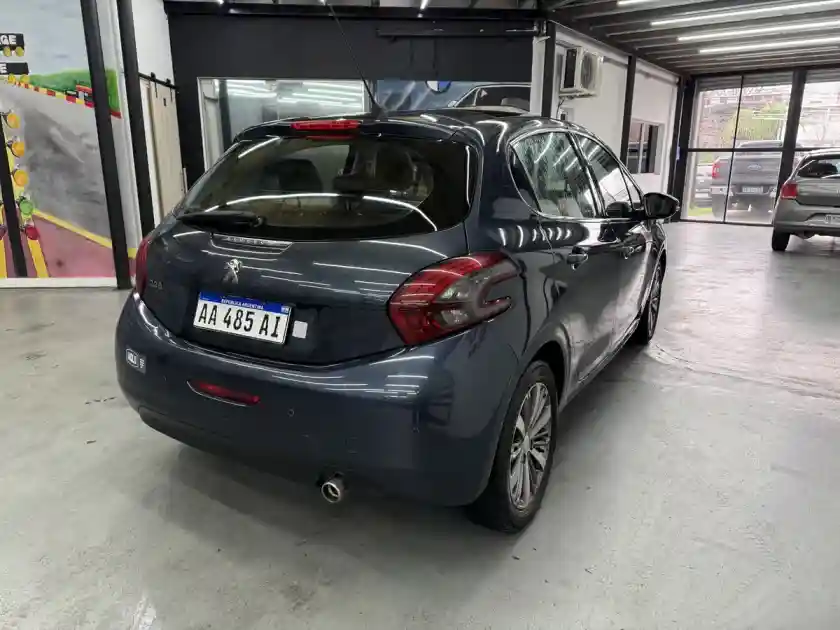 Peugeot 208 1.6 Feline 2016 - foto 4