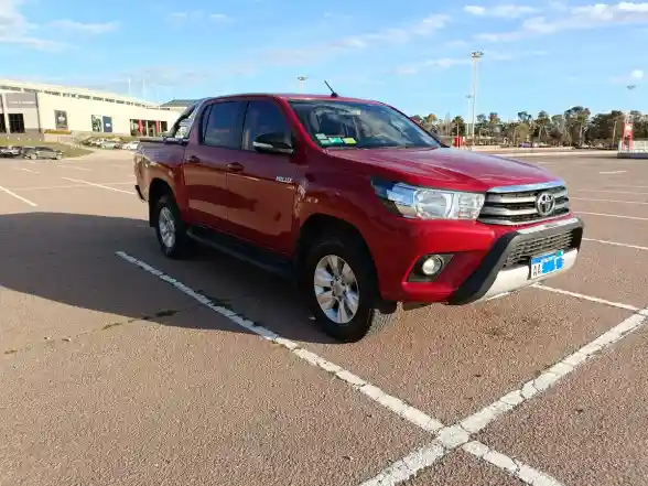 Toyota Hilux Pick-Up 2.8 Cd Sr 177Cv 4X4 2016 - foto 5