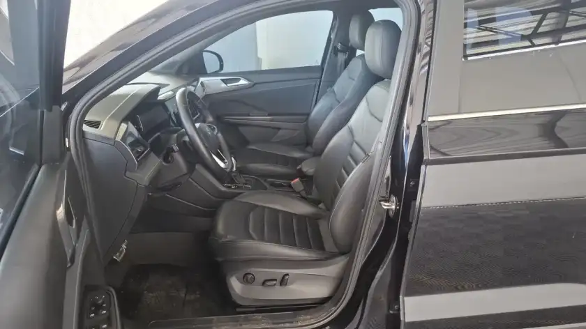 Volkswagen Taos 1.4 250 Tsi Highline Auto 2022 - foto 5