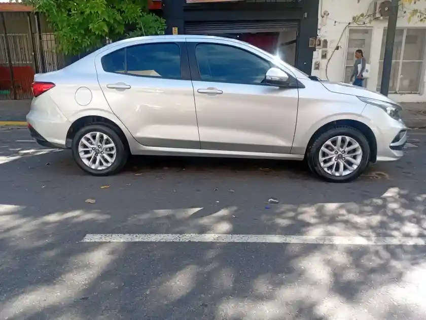 Fiat Cronos 1.3 Gse Drive Pack Conectividad 2021 - foto 2