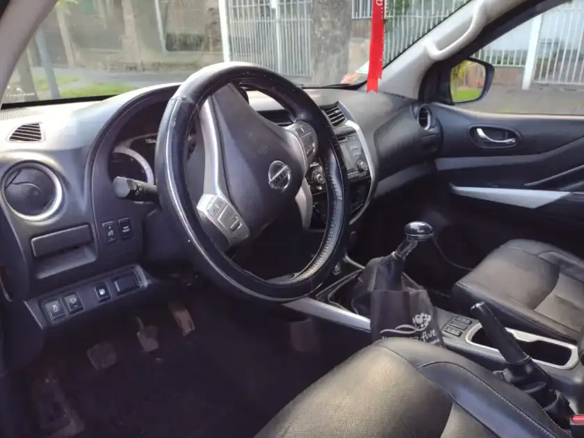 Nissan Frontier Np300 Le 4X2 Diesel 2017 - foto 3