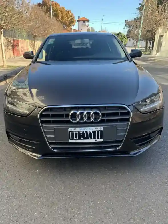 Audi A4 1.8 Attraction Tfsi 170Cv 2014 - foto 5