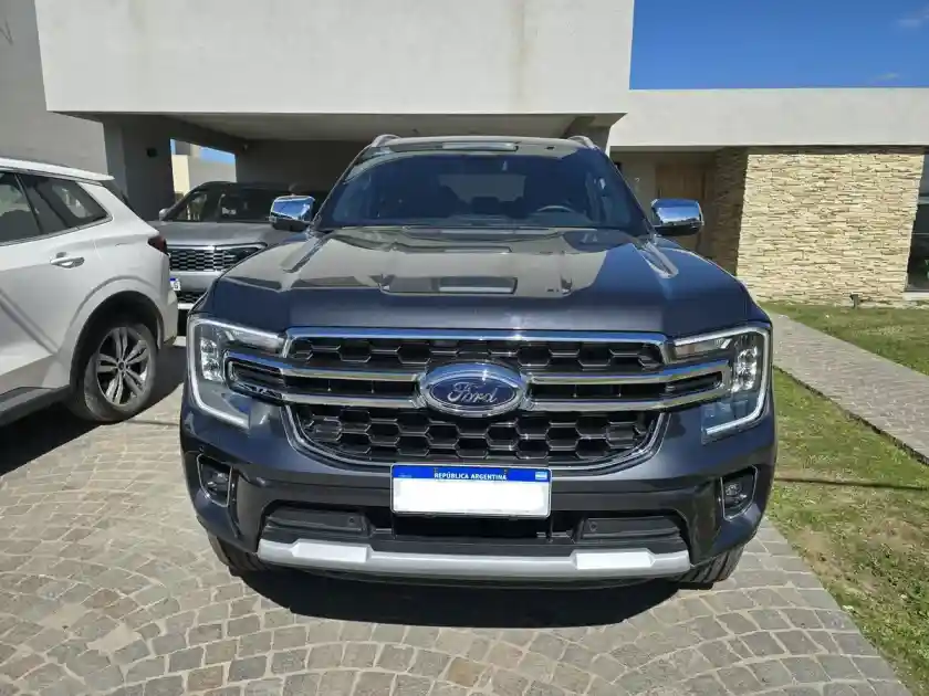 Ford Everest 2.3 Gtdi Ecoboost Titanium 4X4 At 2026 - foto 4