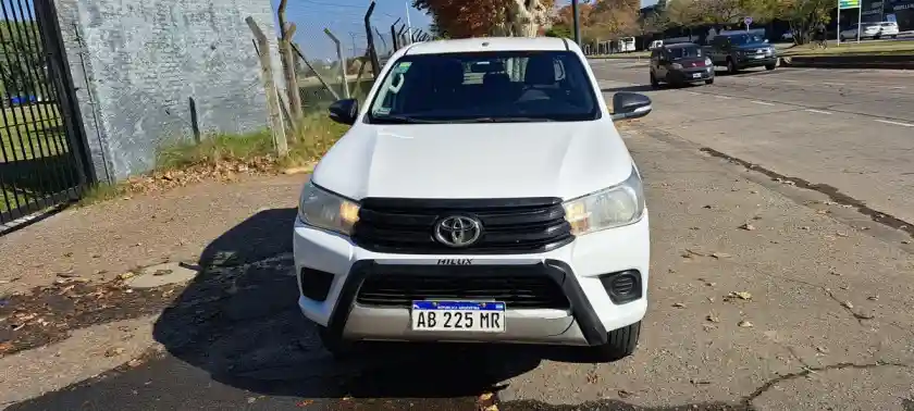 Toyota Hilux Pick-Up 2.4 Cd Dx 150Cv 4X4 2018 - foto 3