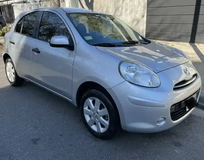 Nissan March 1.6 Visia Plus 107Cv 2012 - foto 3