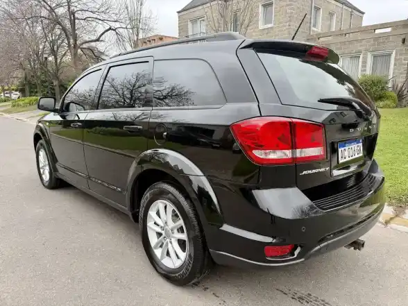 Dodge Journey 2.4 Sxt 170Cv (Techo, Dvd, Nav) 2017 - foto 4