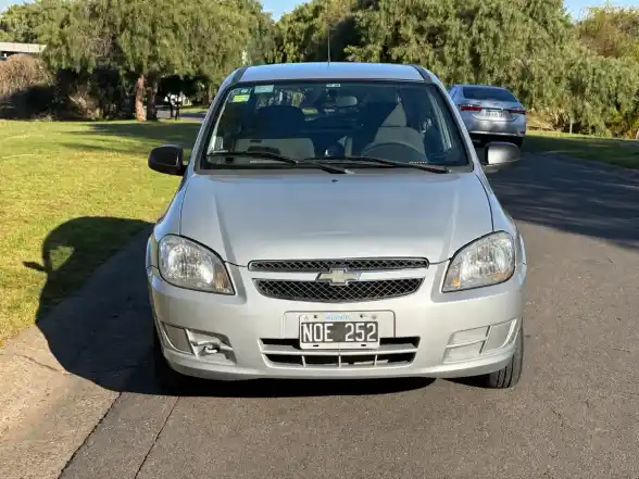 Chevrolet Celta 1.4 Ls Aa+Dir 2013 - foto 2