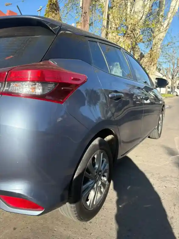 Toyota Yaris 1.5 107Cv Xls Cvt 2021 - foto 3