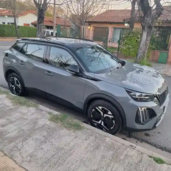 Peugeot 2008 2026 - foto 1