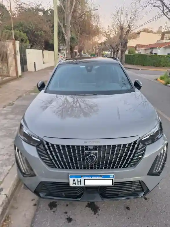 Peugeot 2008 1.0T Gt Cvt 2026 - foto 4