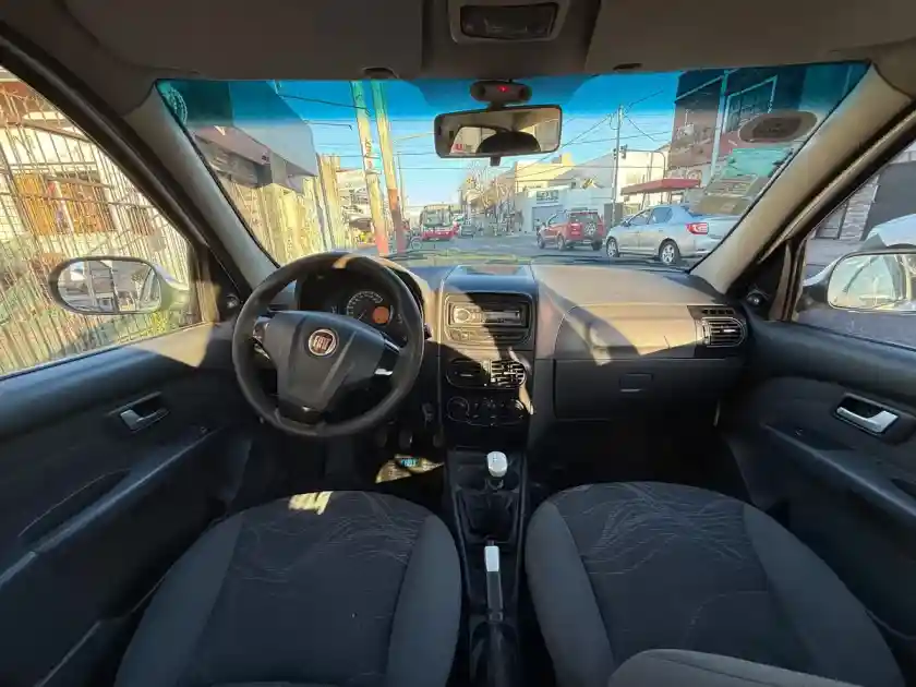 Fiat Siena 1.4 El Pack Attractive 2013 - foto 4