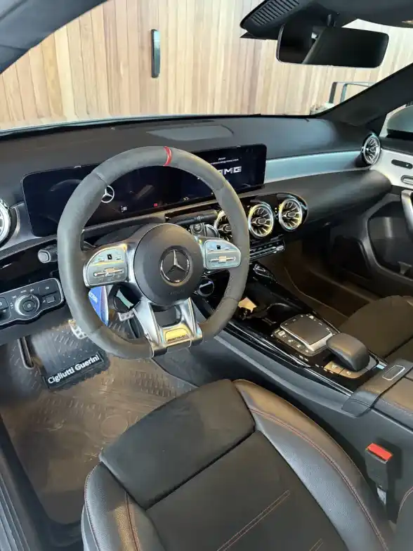 Mercedes-Benz Clase A 2.0 A35 4Matic 306Cv Hatch 2023 - foto 5