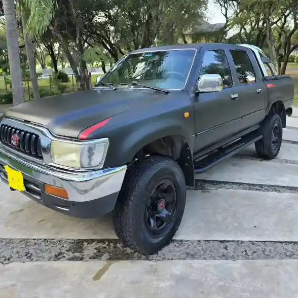 Toyota Hilux 3.0 D/Cab 4X4 D Sr 2003 - foto 1