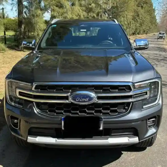 Ford Everest 2026 - foto 1
