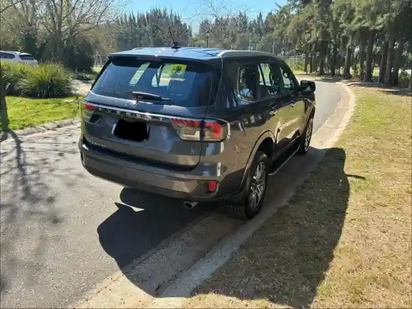 Ford Everest 2.3 Gtdi Ecoboost Titanium 4X4 At 2026 - foto 4