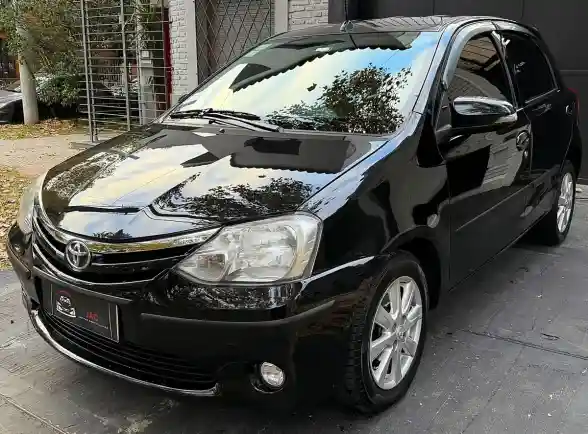 Toyota Etios 1.5 Xls At 2017 - foto 1