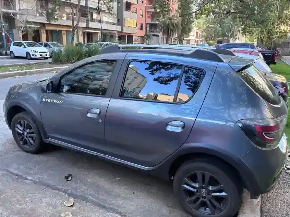 Renault Sandero Stepway 1.6 16V Zen 2022 - foto 3