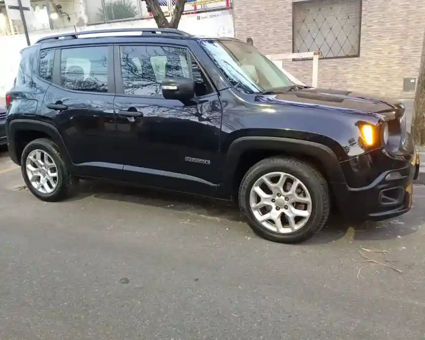 Jeep Renegade 1.8 Sport At 2018 - foto 2
