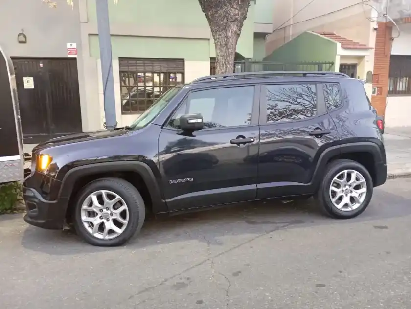 Jeep Renegade 1.8 Sport At 2018 - foto 5