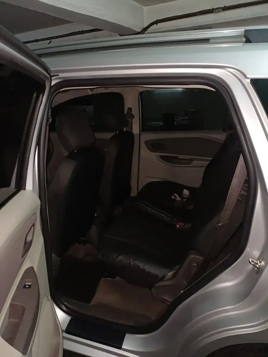 Chevrolet Spin 1.8 Lt 5As 105Cv My Link 2015 - foto 4