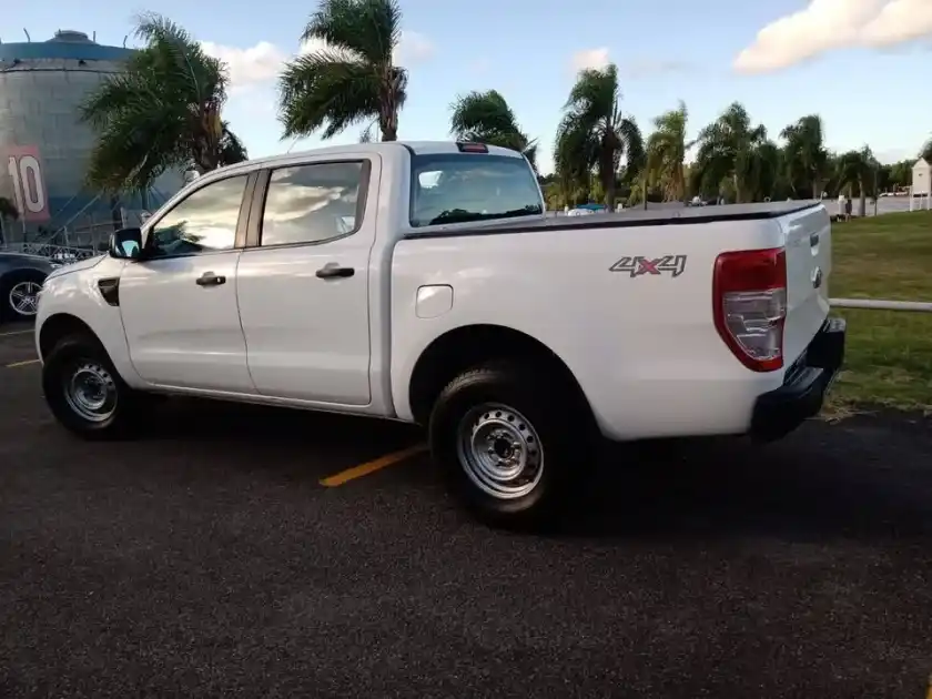 Ford Ranger 2.2 Cd 4X4 Xl Safety Tdci 125Cv 2014 - foto 4