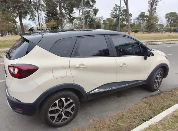 Renault Captur 2.0 Intens 2018 - foto 2