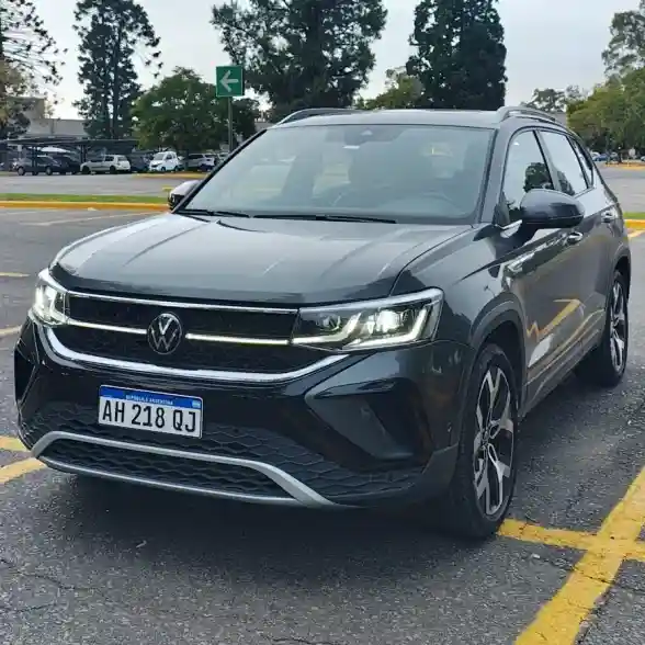 Volkswagen Taos 2025 - foto 1