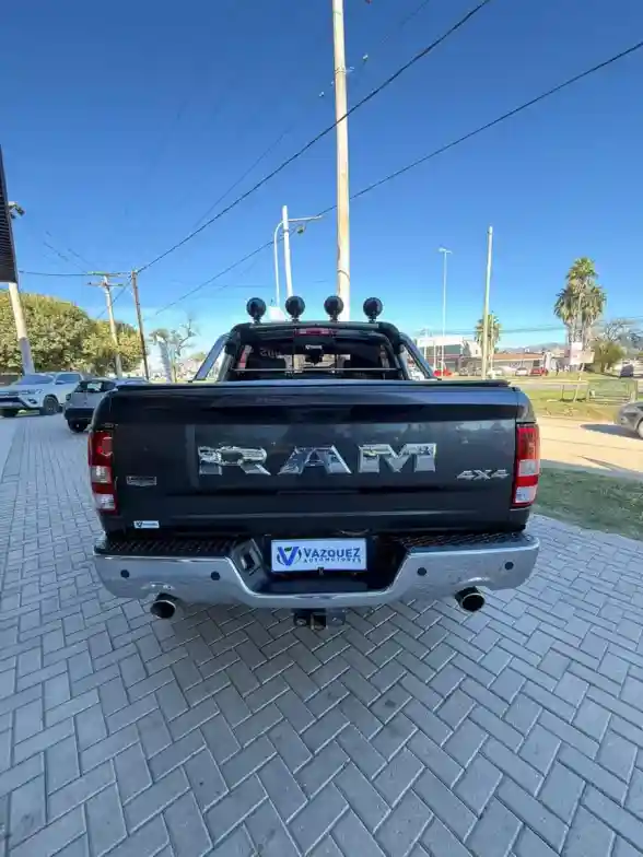 Ram 1500 5.7 Laramie Atx V8 2019 - foto 5