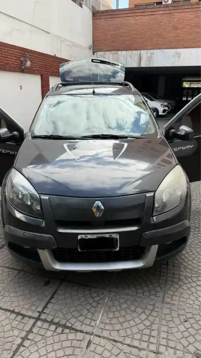 Renault Sandero Stepway 1.6 Privilege Nav 105Cv 2013 - foto 3