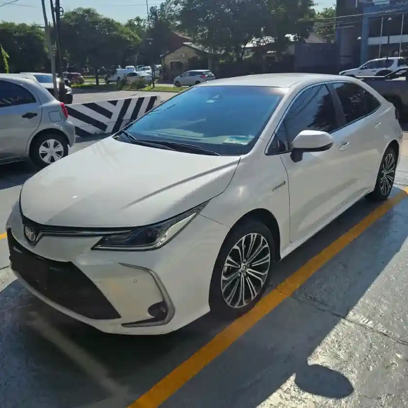 Toyota Corolla 2023 - foto 1