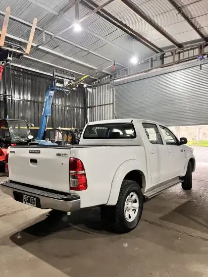 Toyota Hilux 3.0 D/Cab 4X4 D Sr 2016 - foto 4