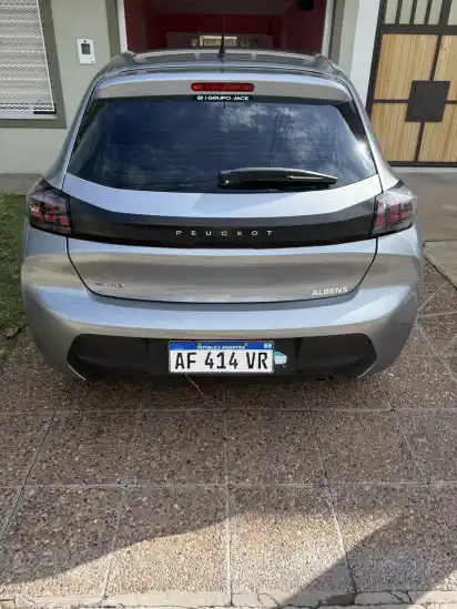 Peugeot 208 1.2 Like 2022 - foto 2