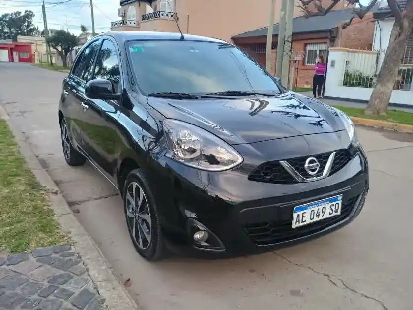 Nissan March 1.6 Advance Media Tech 107Cv 2019 - foto 2