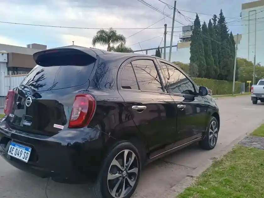 Nissan March 1.6 Advance Media Tech 107Cv 2019 - foto 4