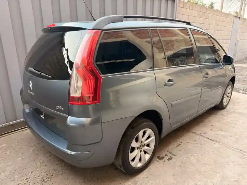 Citroën Grand C4 Picasso 2.0 Bva 143Cv 2011 - foto 4