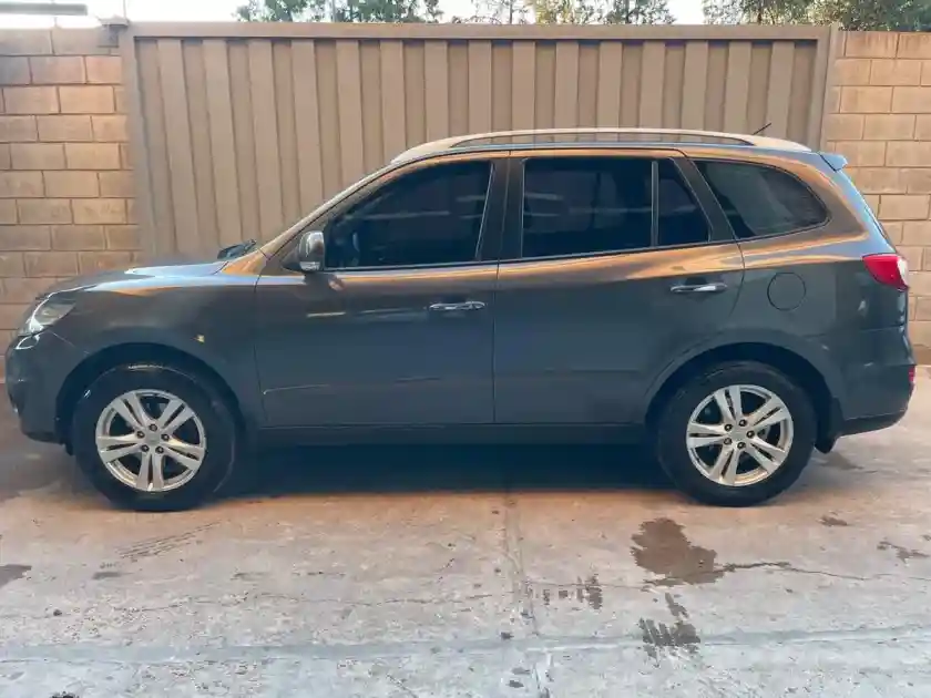 Hyundai Santa Fe 2.4 Gls Premium 7As 6At 4Wd 2011 - foto 2