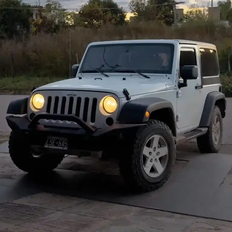 Jeep Wrangler 2012 - foto 1