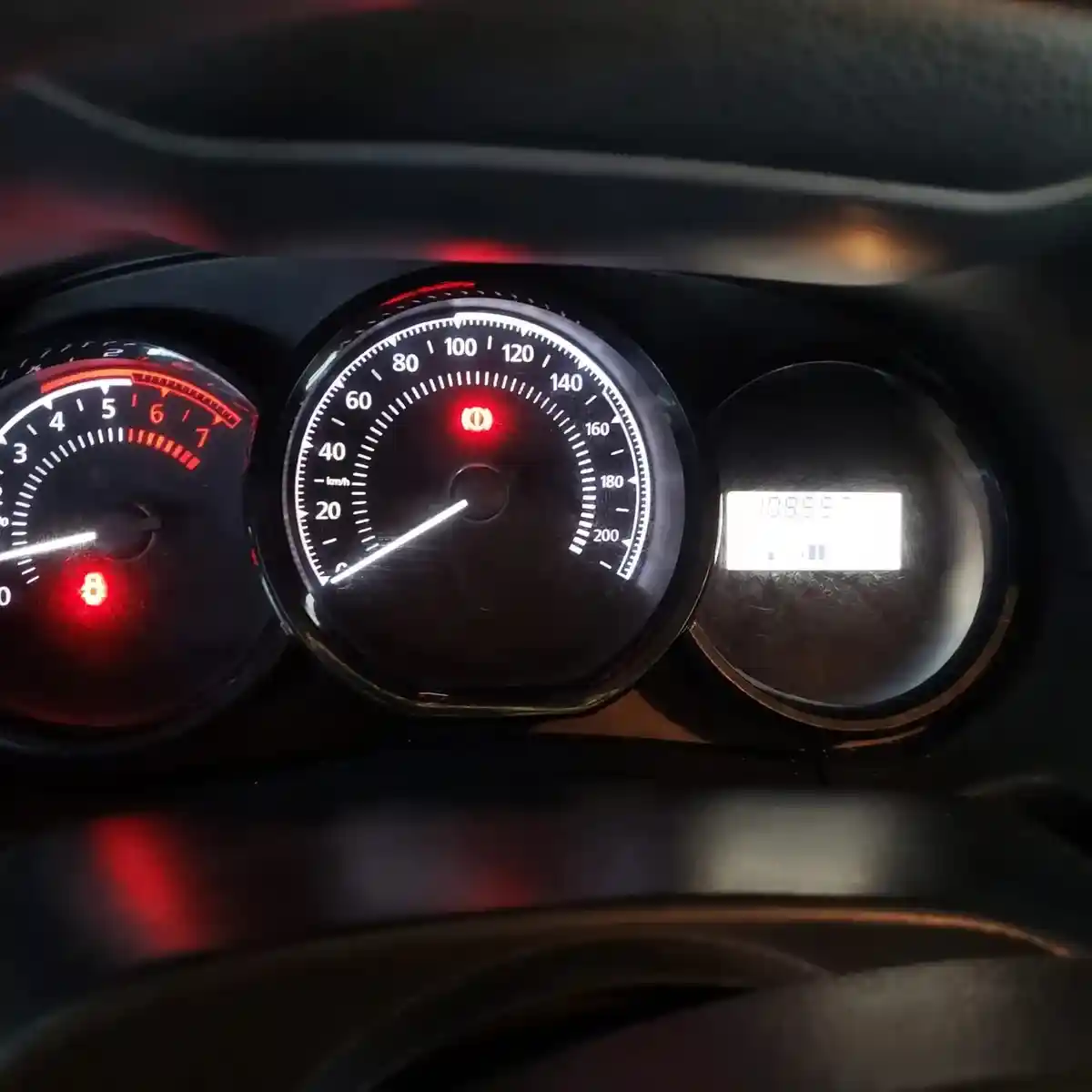 Renault Duster 1.6 Ph2 4X2 Expression 2019 - foto 4