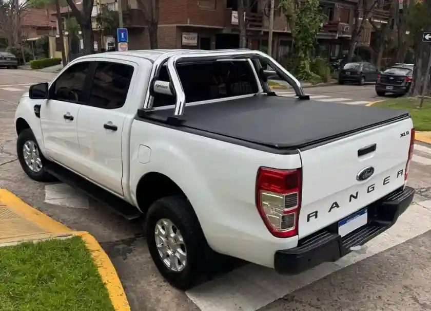 Ford Ranger 3.2 Cd Xls Tdci 200Cv 4X2 At 2017 - foto 4