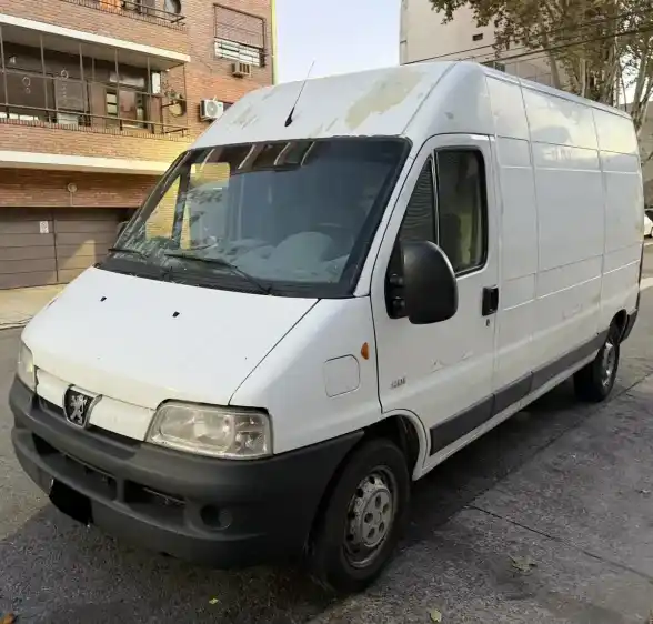Peugeot Boxer 2.3 350Lh Confort Hdi Larga Alta 2010 - foto 1