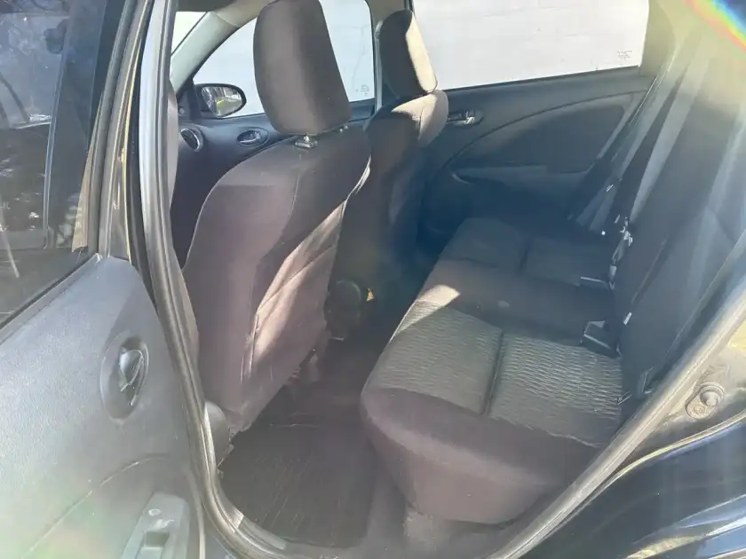 Toyota Etios 1.5 Xls At 2017 - foto 5