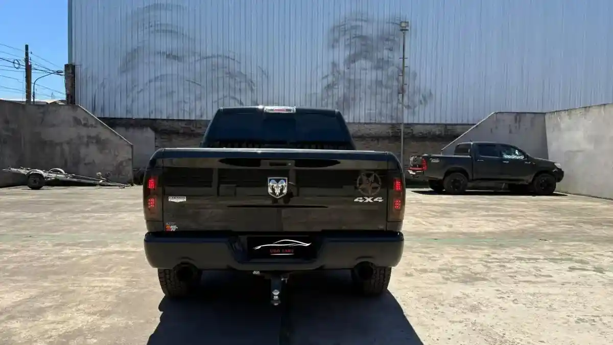 Dodge Ram 3.9 1500 Pick-Up 4X4 2014 - foto 5