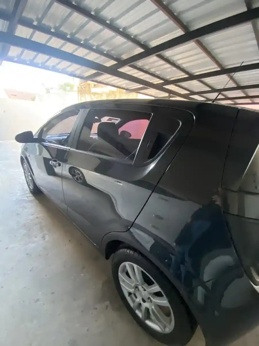 Chevrolet Sonic 1.6 Lt 2014 - foto 4
