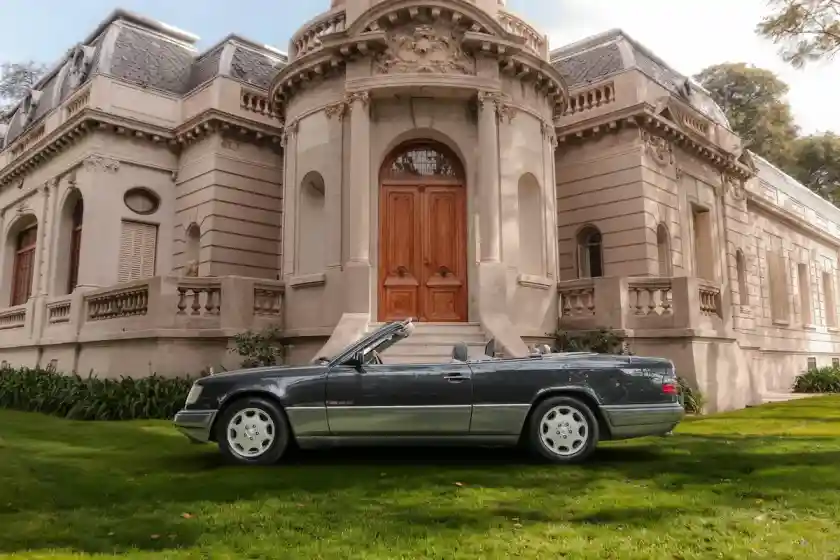 Mercedes-Benz Clase E 3.2 E320 Cabriolet 1995 - foto 2