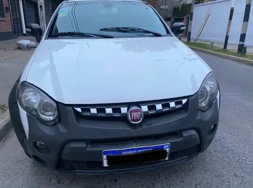 Fiat Strada 1.6 Adventure Cd Pack Top 2016 - foto 4