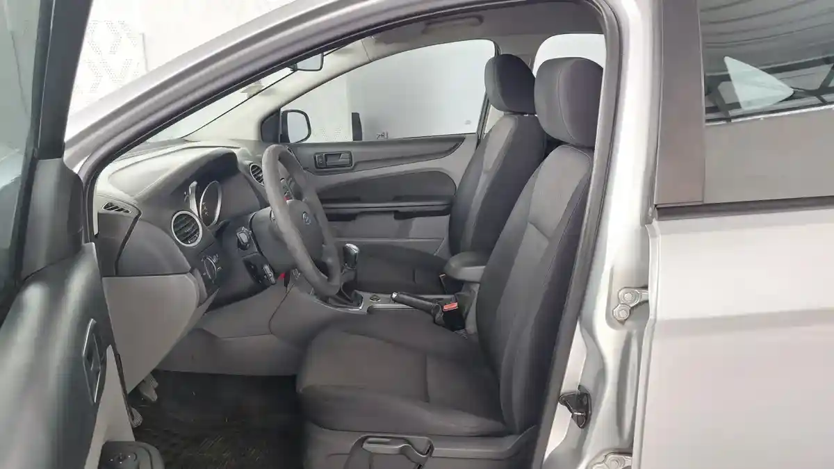 Ford Focus Ii 1.6 Trend 2011 - foto 5