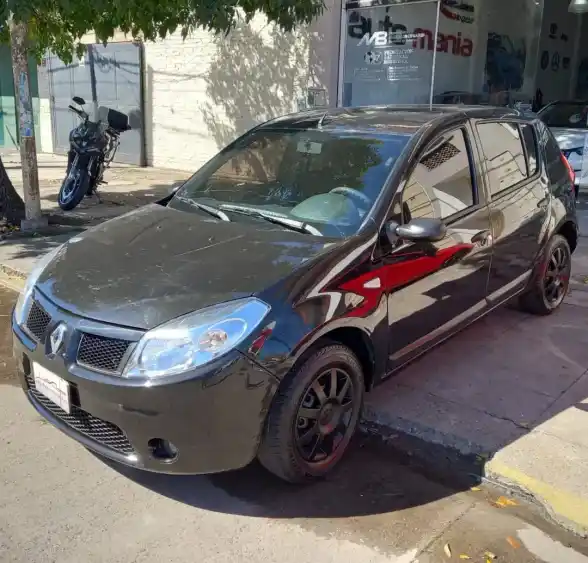 Renault Sandero 1.6 Confort 2008 - foto 1