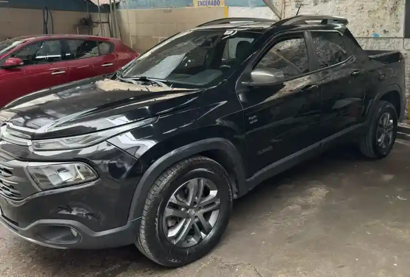 Fiat Toro 2.0 Black Jack 4X4 At 2018 - foto 3
