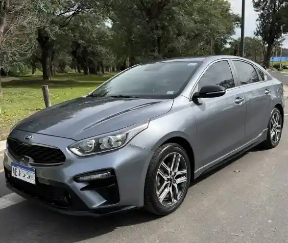 Kia Cerato 2020 - foto 1