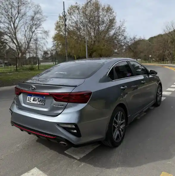 Kia Cerato 2.0 Sx Gt-Line At6 4P L/20 2020 - foto 5